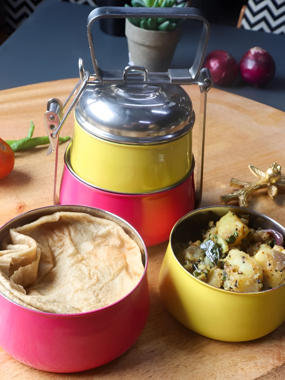 

Living With Elan Yellow & Pink Stainless Steel Lunch Box