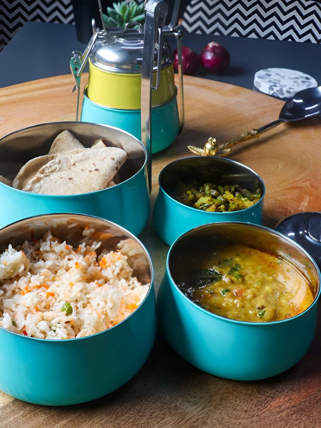 

Living With Elan Blue & Yellow Stainless Steel Lunch Box