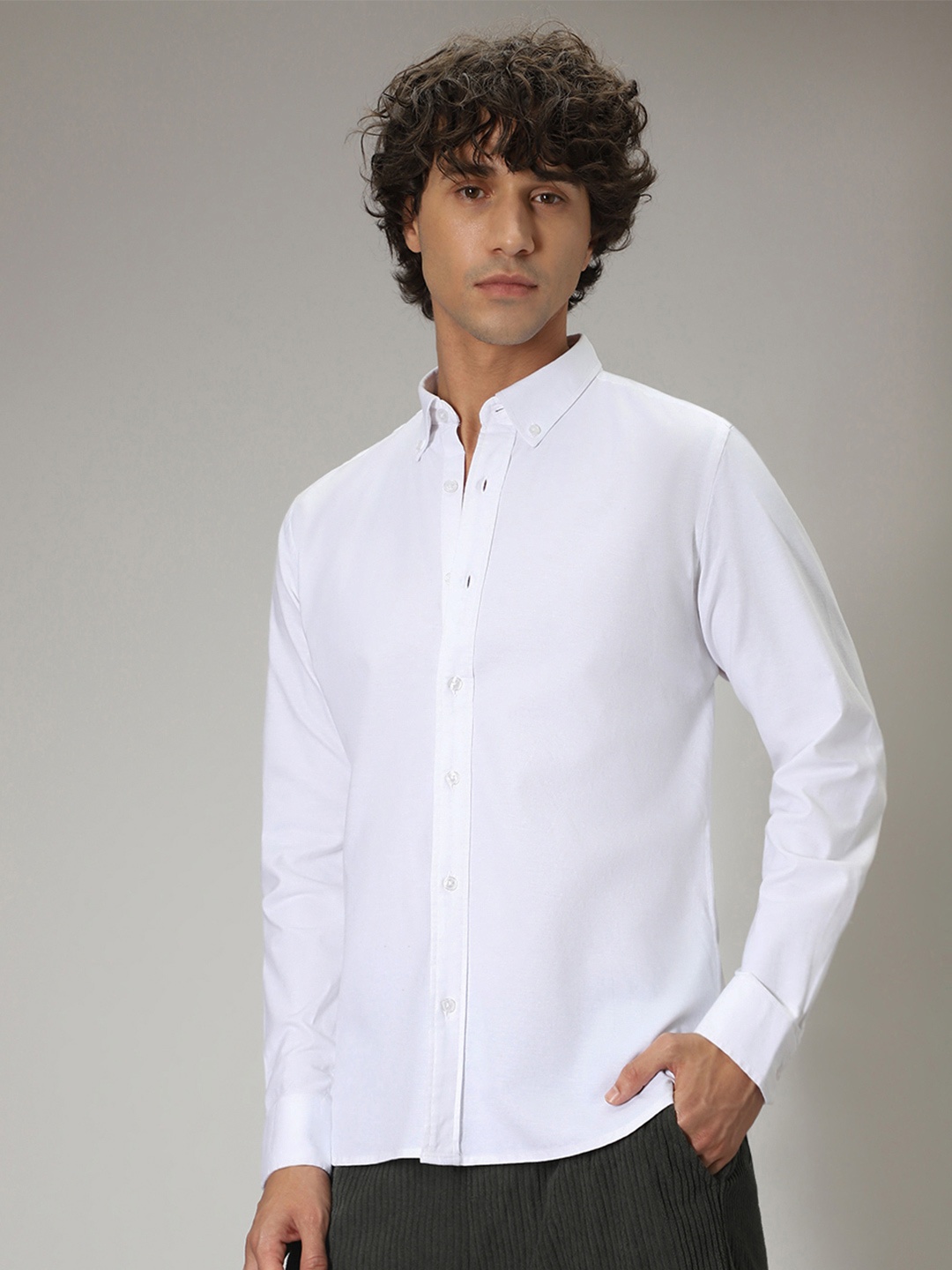 

Banana Club Classic Button-Down Collar Cotton Casual Shirt, White