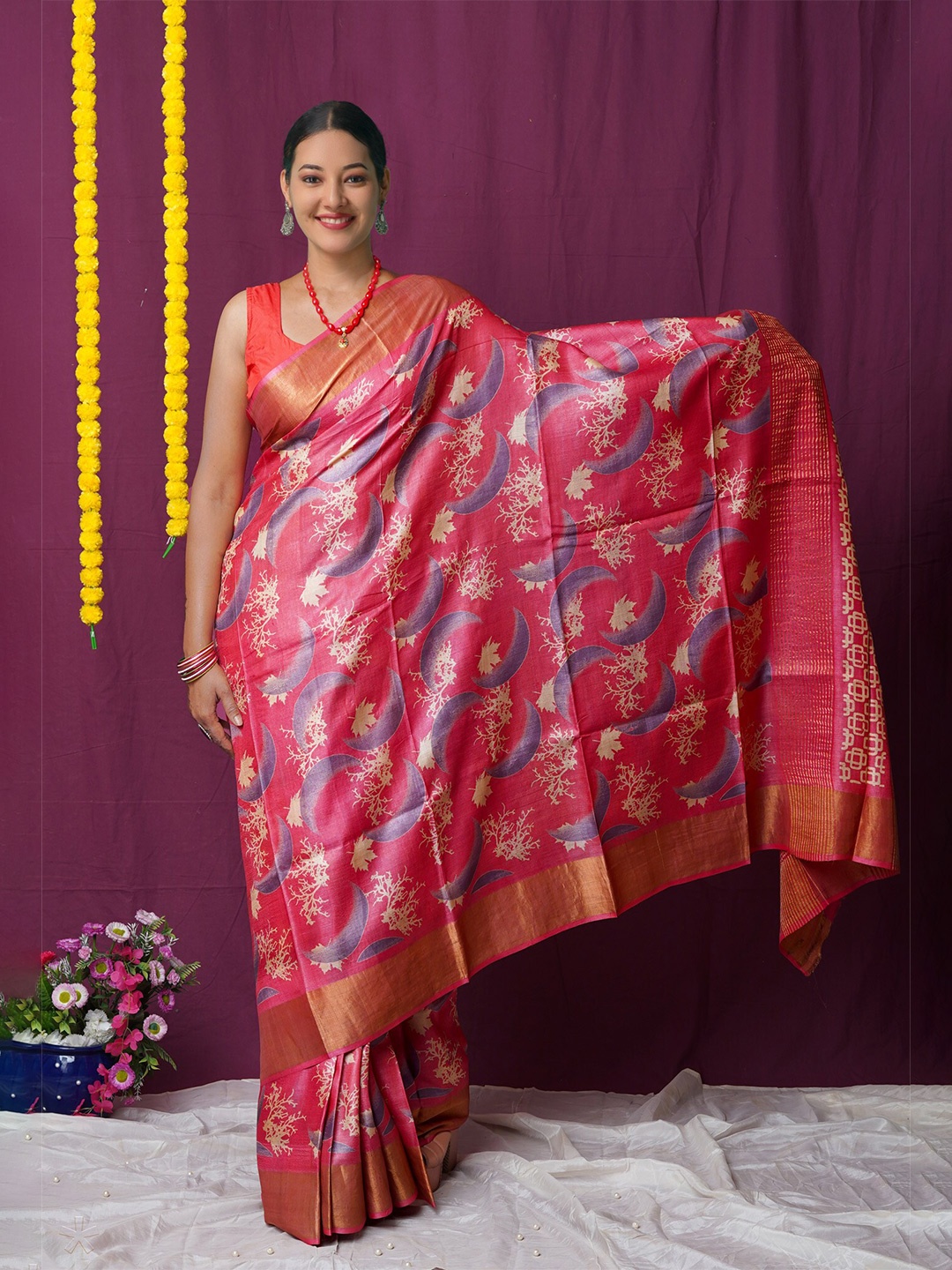 

Unnati Silks Ethnic Motifs Zari Pure Silk Handloom Tussar Saree, Pink
