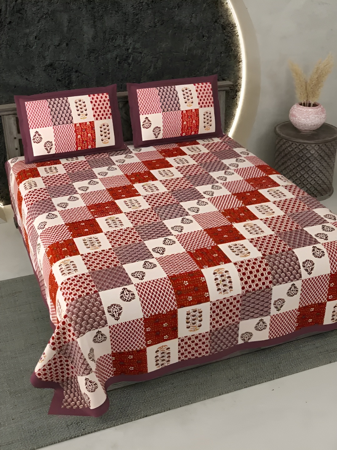 

LIVING ROOTS Super King Size Jaipur Block Print Cotton Double Bedsheet & 2 Pillow Covers, Maroon