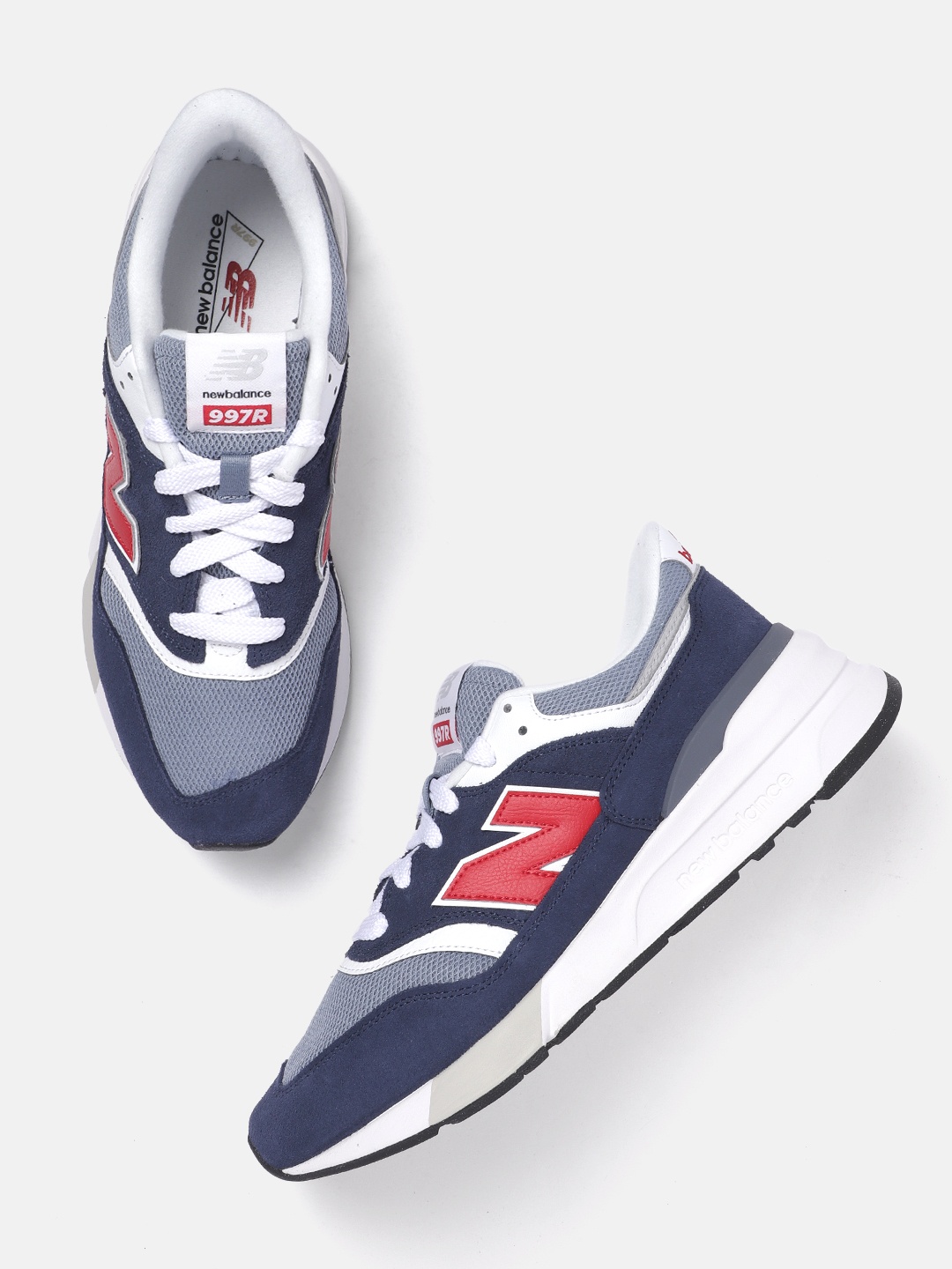 

New Balance Men Woven Design 997R Sneakers, Navy blue