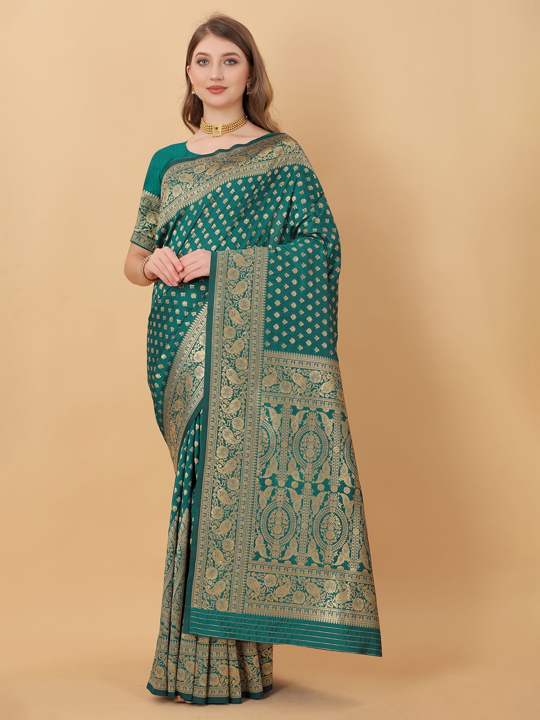 

DIVASTRI Ethnic Motifs Woven Design Zari Banarasi Saree, Green