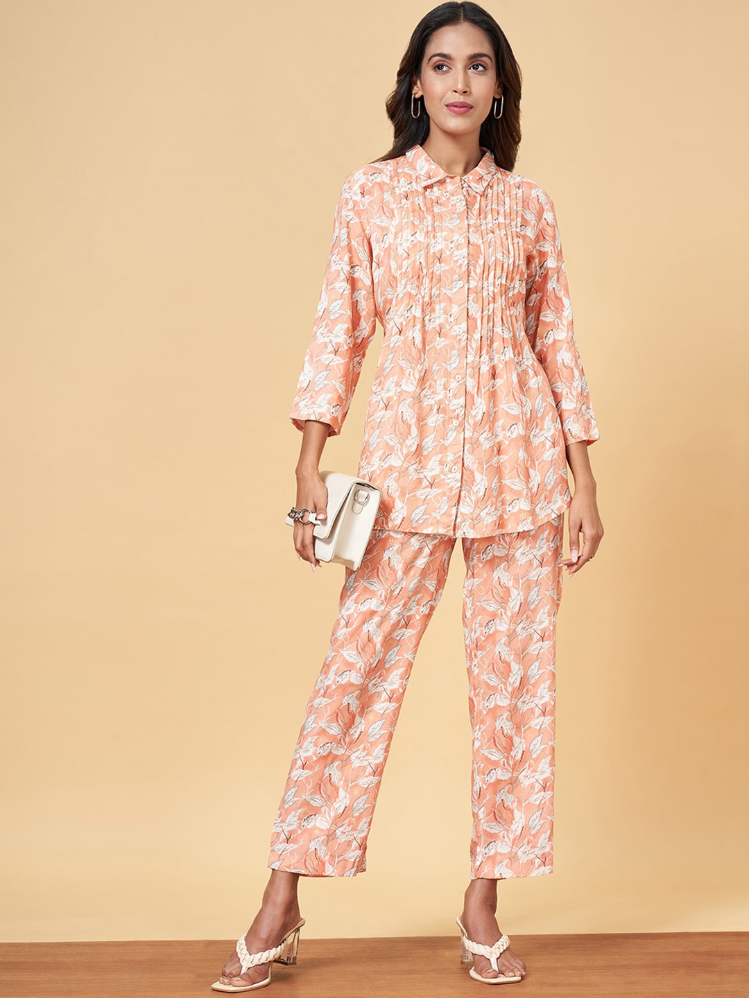 

YU by Pantaloons Ethnic Motifs Printed Pleated Kurti With Trousers, Peach