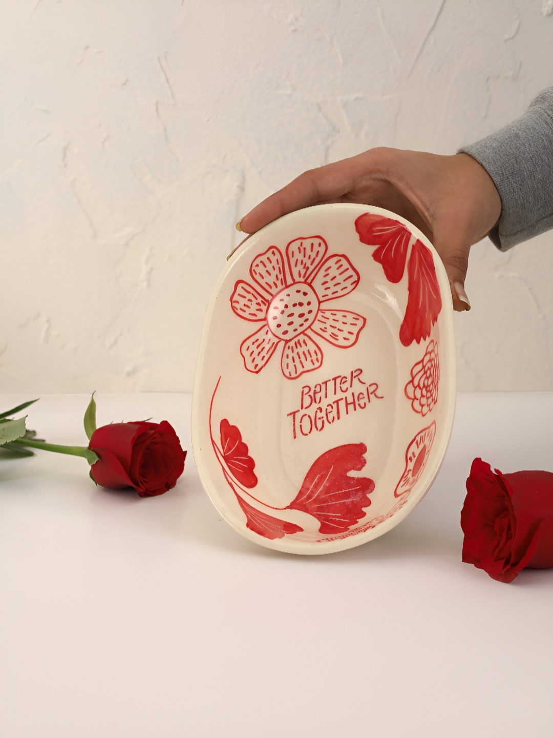 

NURTURE INDIA White & Red Printed Glossy Ceramic Serving Bowl