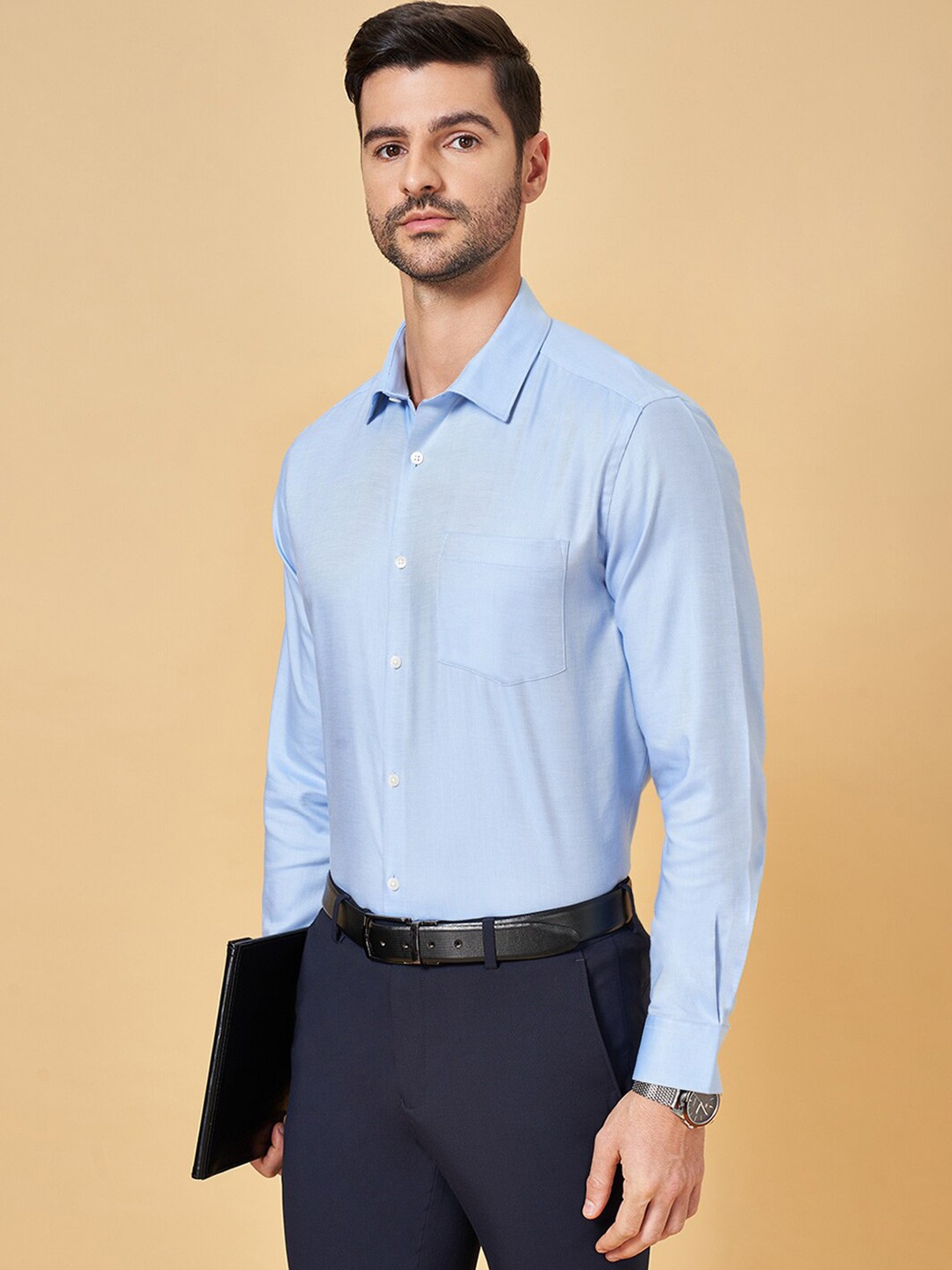 

Peregrine by Pantaloons Spread Collar Pure Cotton Formal Shirt, Blue