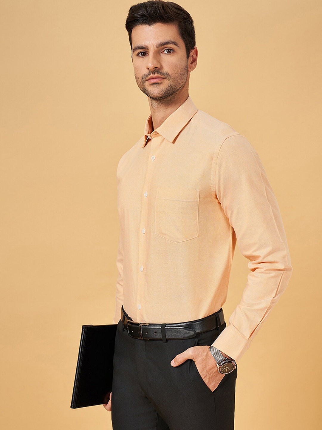 

Peregrine by Pantaloons Oxford Pure Cotton Formal Shirt, Orange
