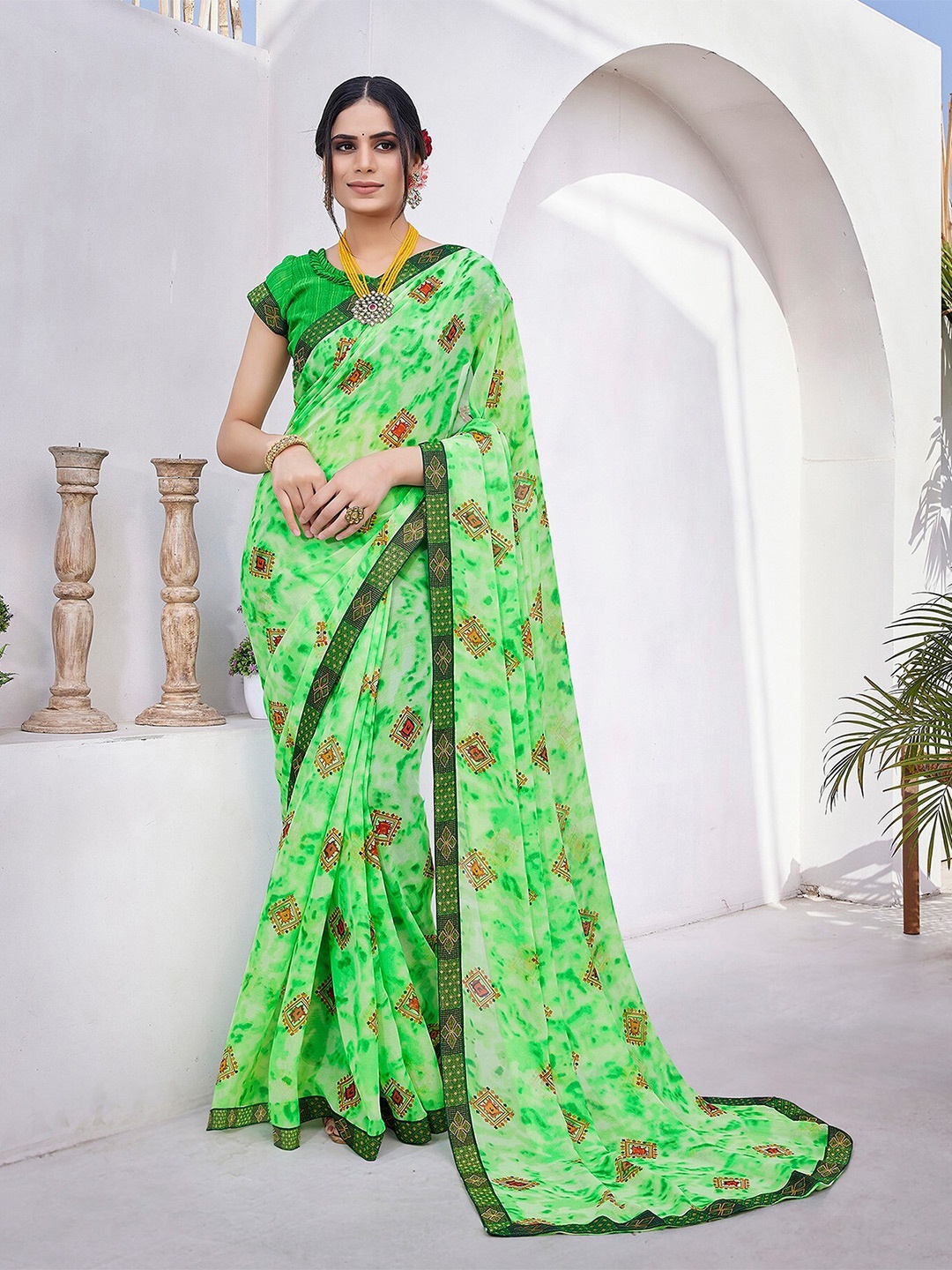

KALINI Ethnic Motifs Saree, Green