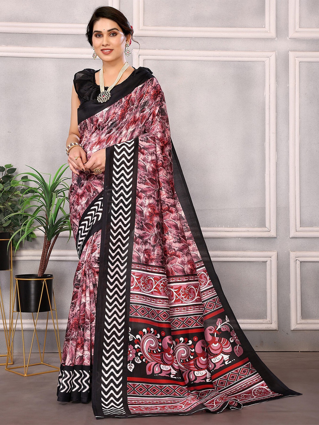 

KALINI Floral Printed Art Silk Saree, Black
