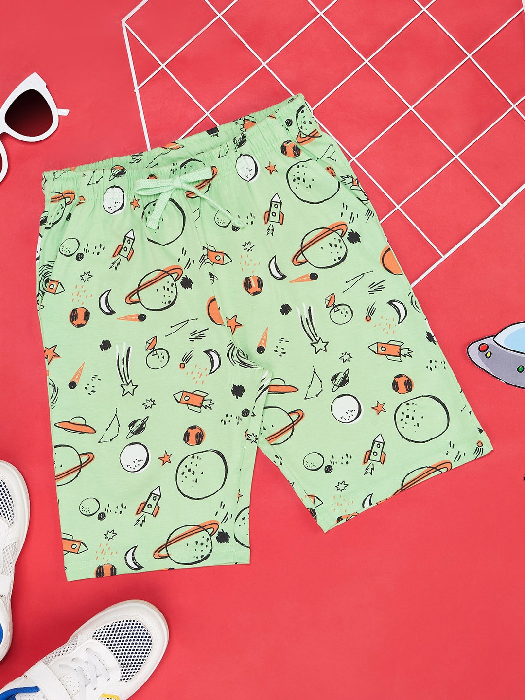 

Pantaloons Junior Boys Graphic Printed Mid-Rise Cotton Regular Shorts, Olive