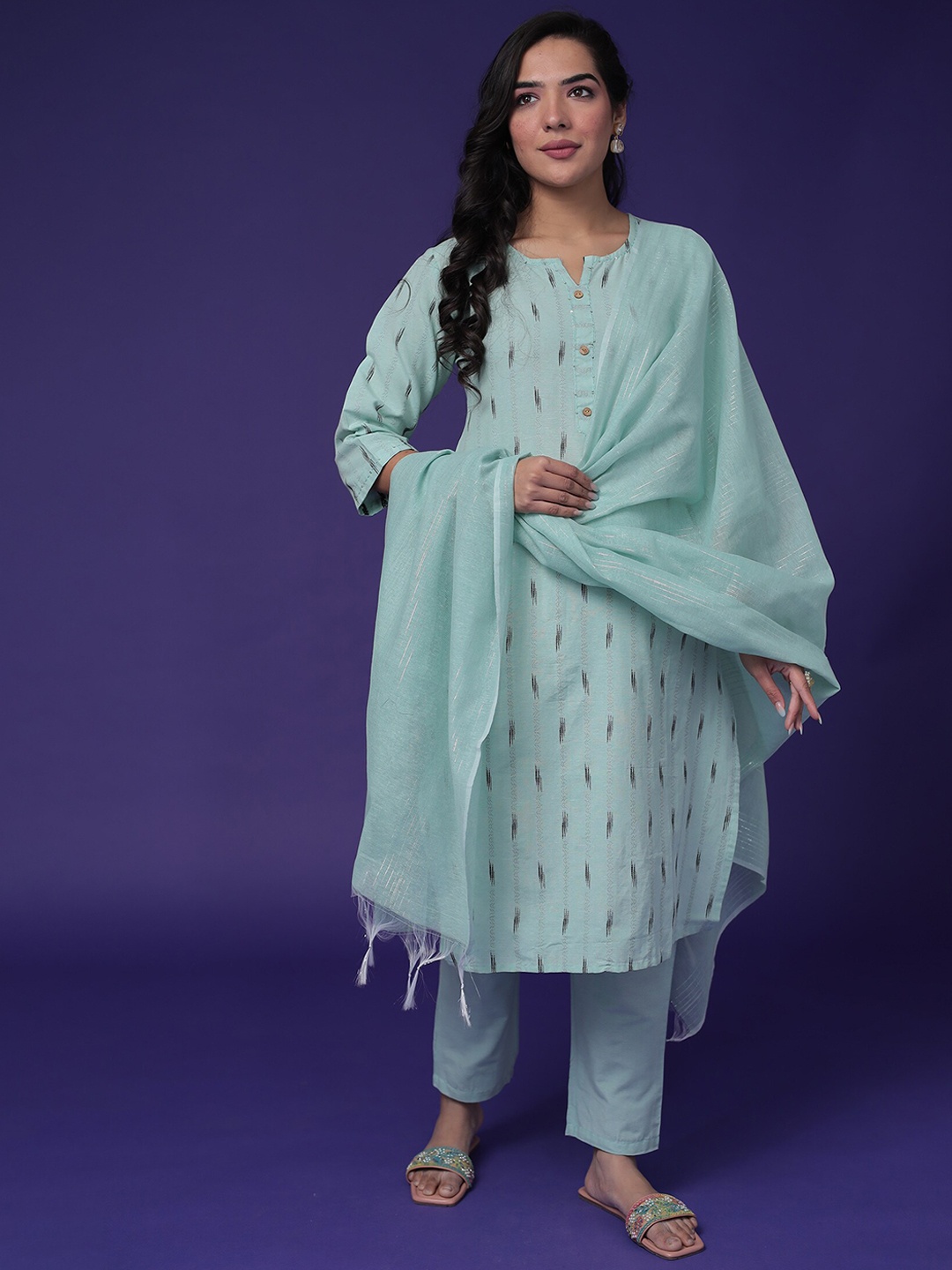 

ZARI Geometric Printed Pure Cotton Sequinned Straight Kurta With Trouser & Dupatta, Green