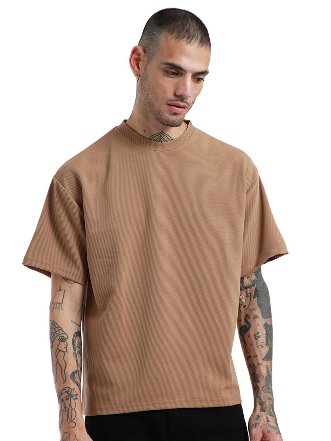 

Banana Club Round Neck Drop Shoulder Sleeves Cotton Oversized T-shirt, Khaki