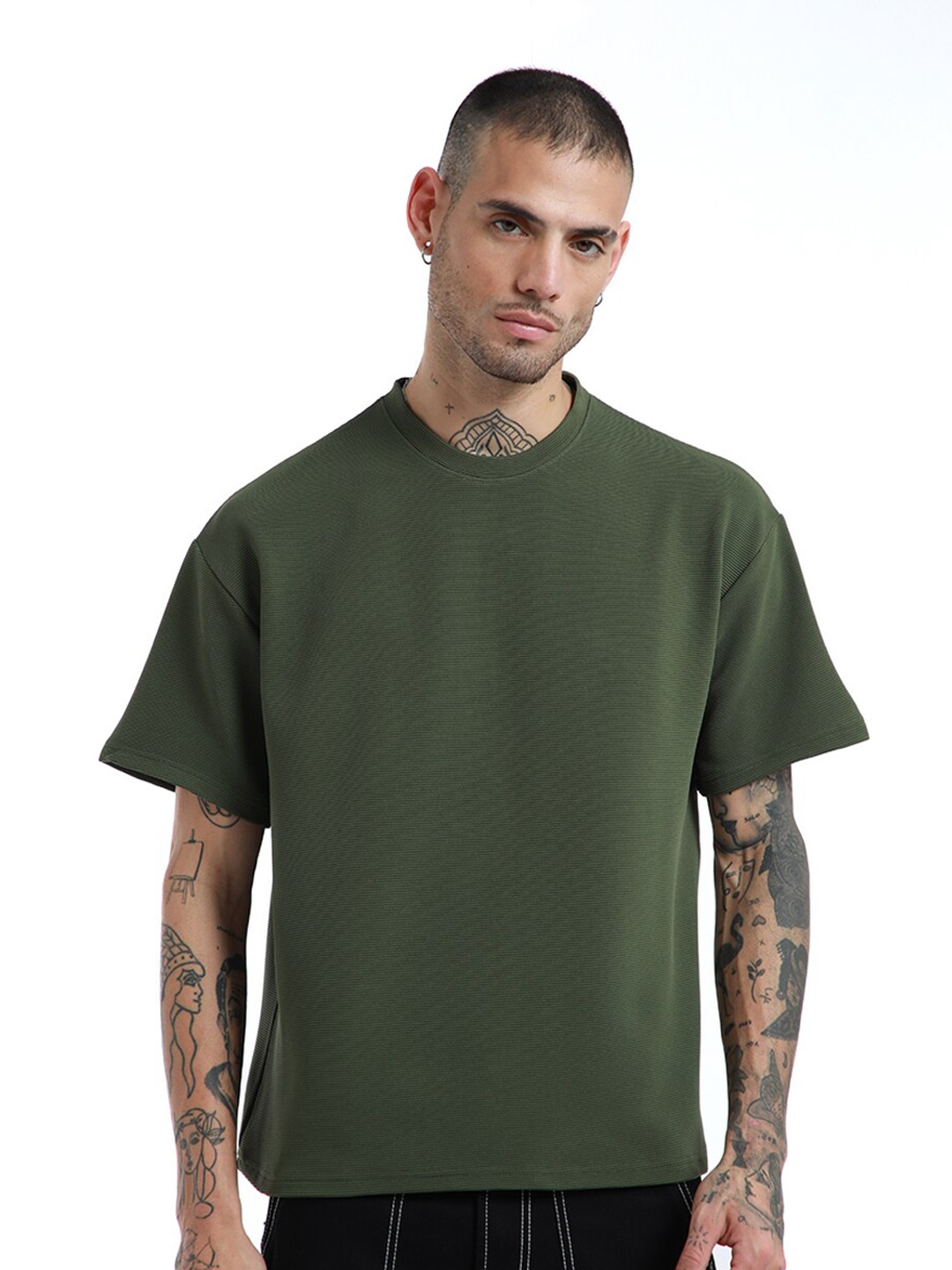 

Banana Club Round Neck Drop Shoulder Sleeves Cotton Oversized T-shirt, Olive