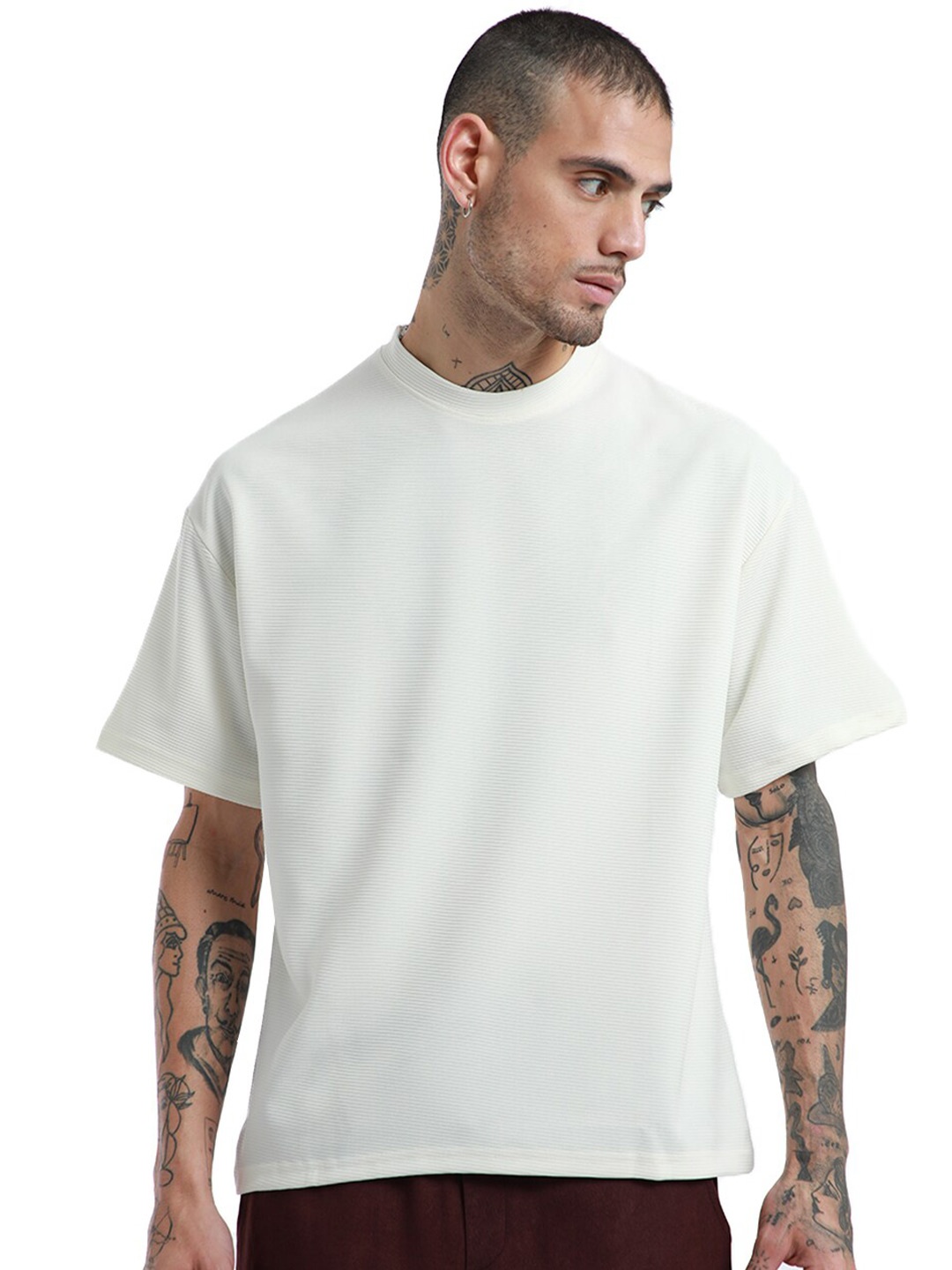 

Banana Club Round Neck Drop Shoulder Sleeves Cotton Oversized T-shirt, White