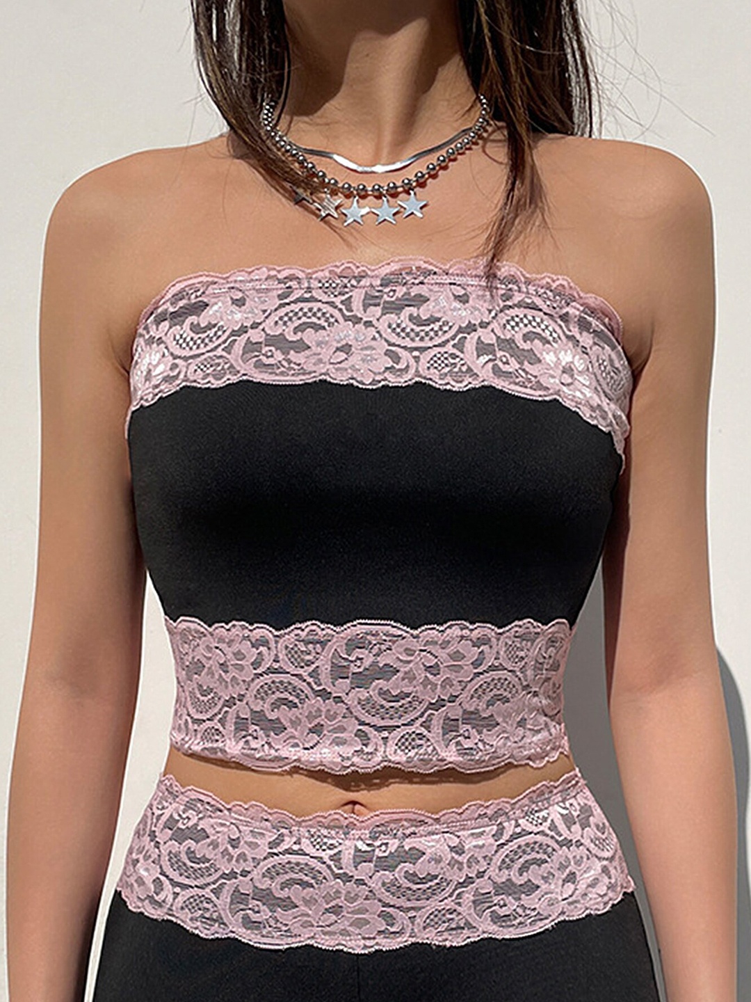 

LULU & SKY Lace-edge Tube Top, Black