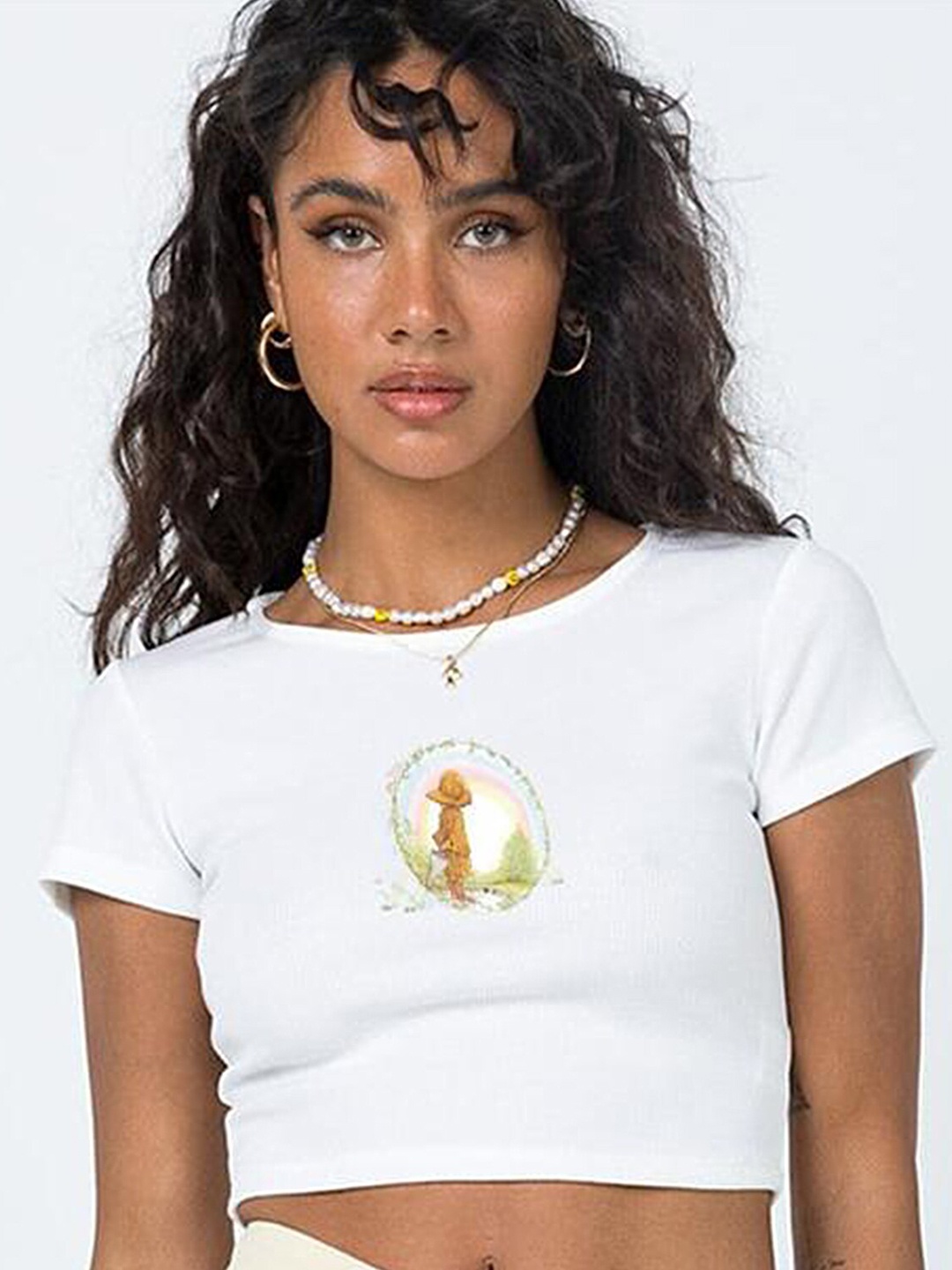 

LULU & SKY Graphic Printed Round Neck Fitted Crop Top, White
