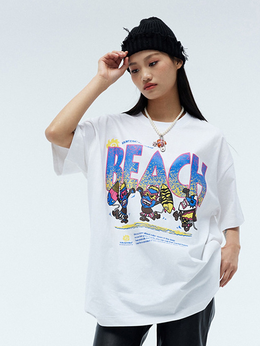 

LULU & SKY Typography Printed Drop-Shoulder Sleeves Longline Oversized T-shirt, White