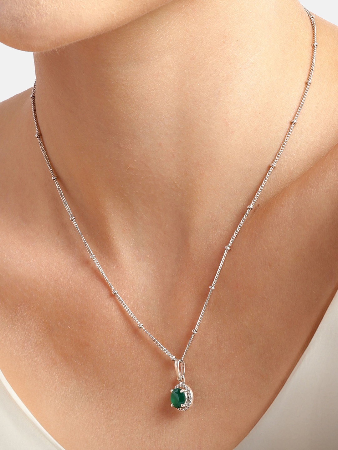 

Unniyarcha 92.5 Sterling Silver Zircon Necklace
