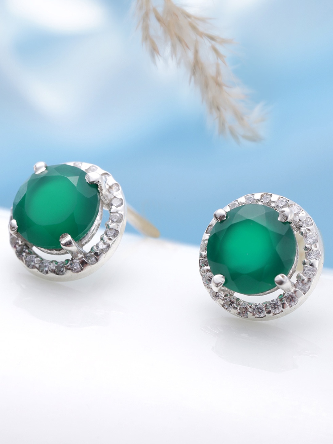 

Unniyarcha 92.5 Silver Circular Onyx Studs