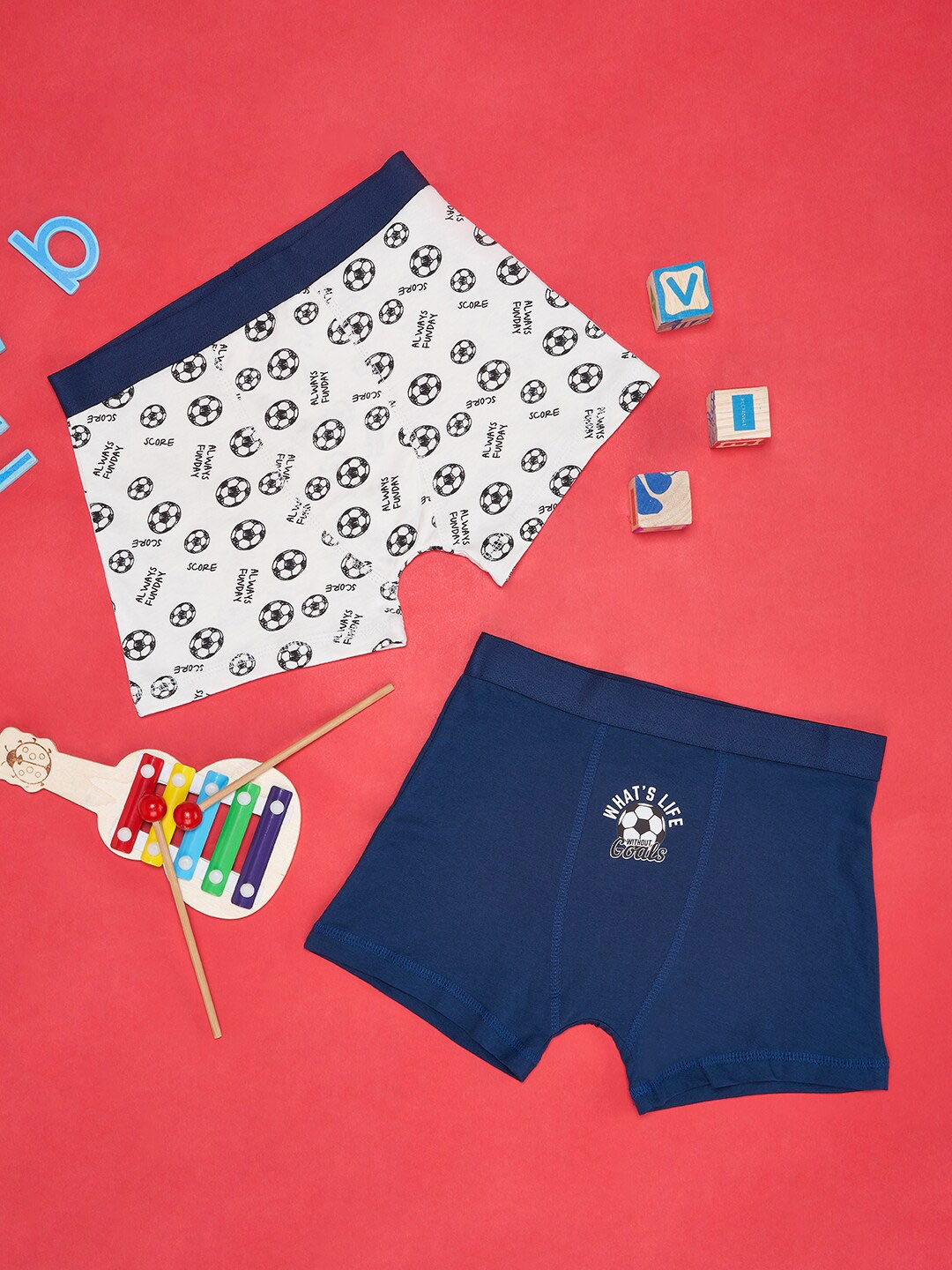 

Pantaloons Junior Boys Pack Of 2 Pure Cotton Trunks 8909044214508, White