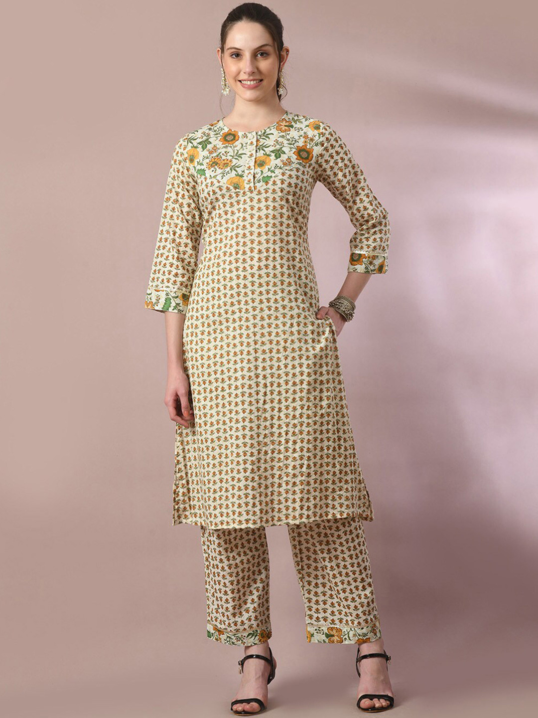 

Myshka Floral Printed Regular Pure Cotton Straight Kurta With Palazzos, Beige