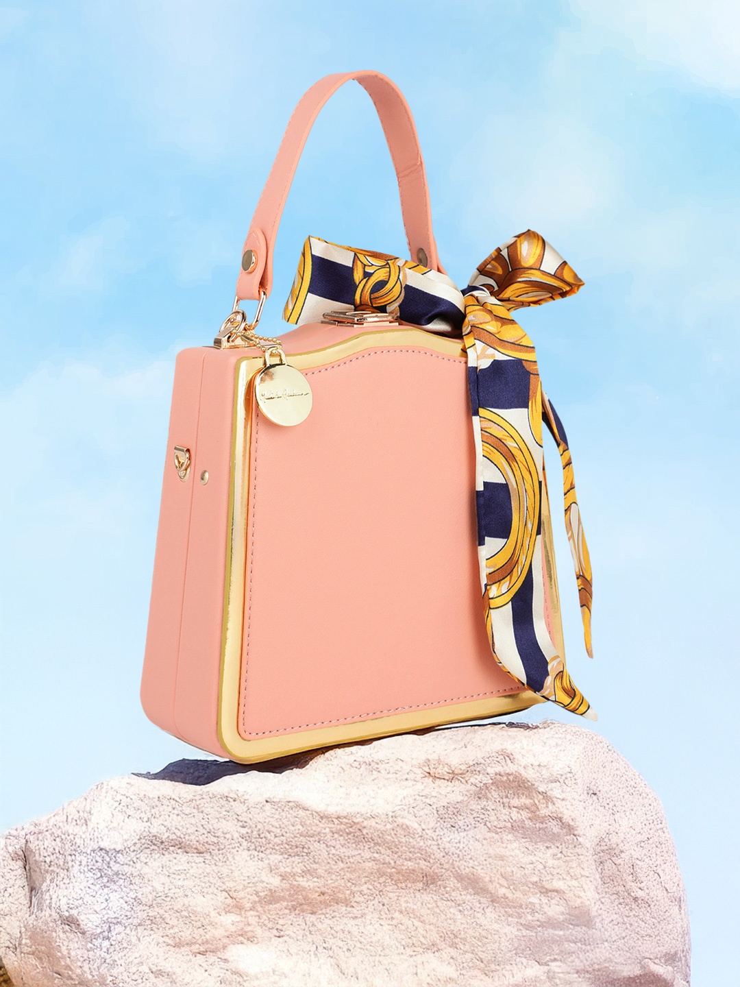 

Mast & Harbour Structured Handheld Bag with Bow, Pink