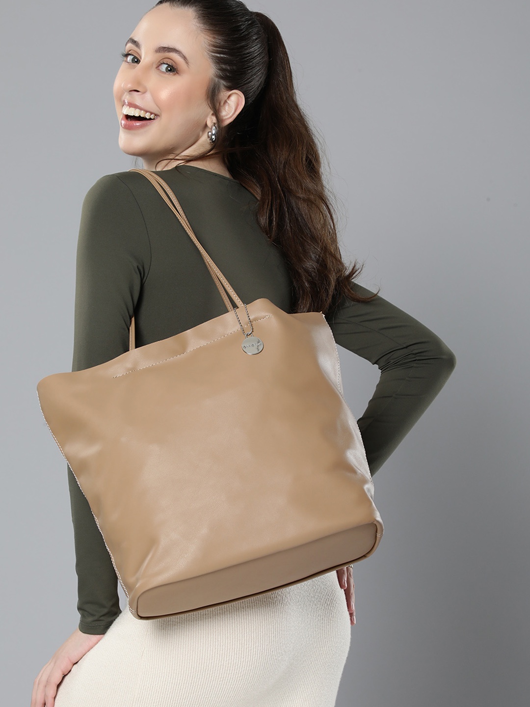 

Mast & Harbour Structured Shoulder Bag, Beige