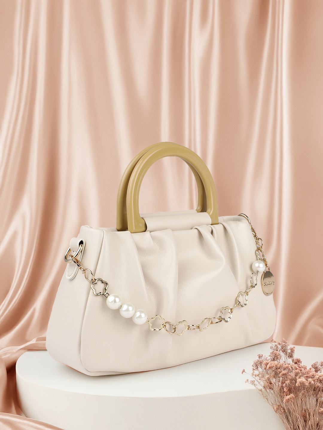 

DressBerry Structured Handheld Bag, Cream