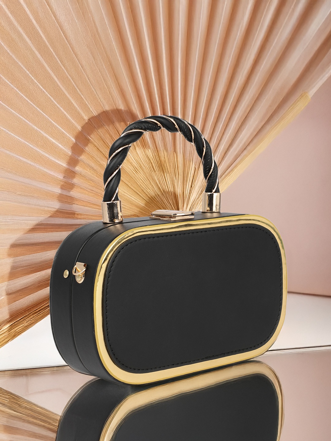 

DressBerry Structured Handheld Bag, Black
