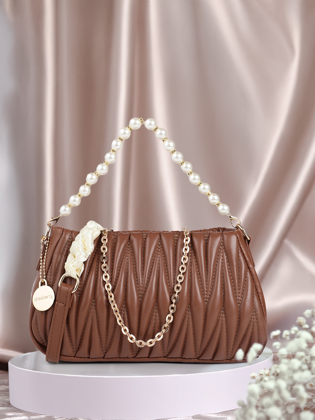 

DressBerry Quilted Handheld Bag with Faux Pearl Handle, Brown
