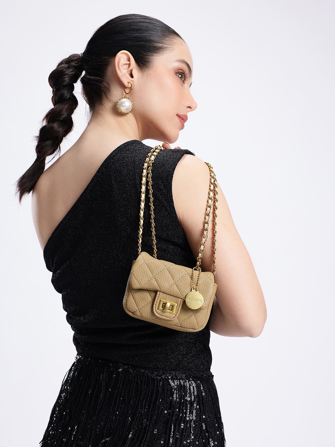 

DressBerry Textured Quilted Shoulder Bag, Beige