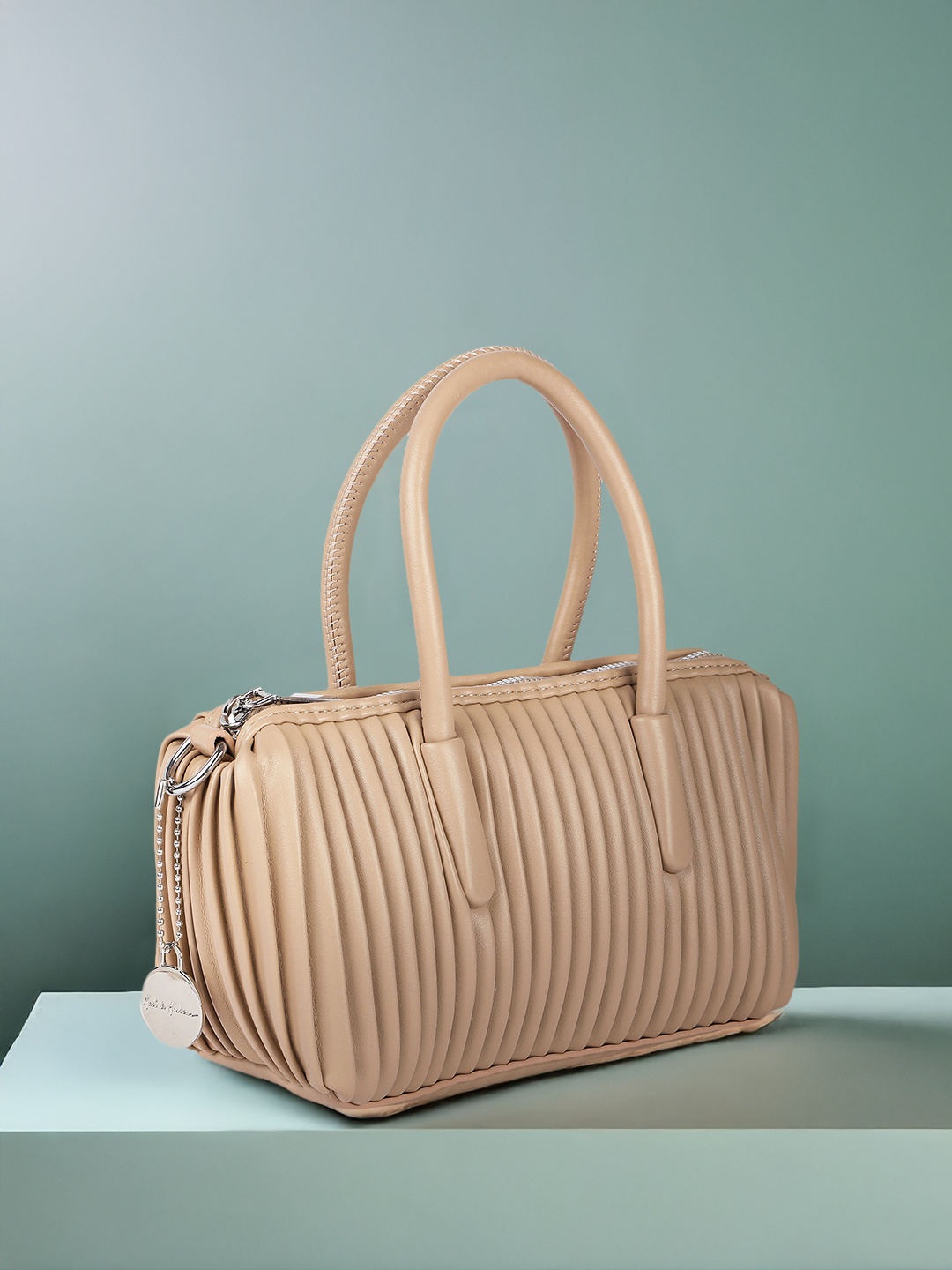 

Mast & Harbour Structured Handheld Bag, Beige