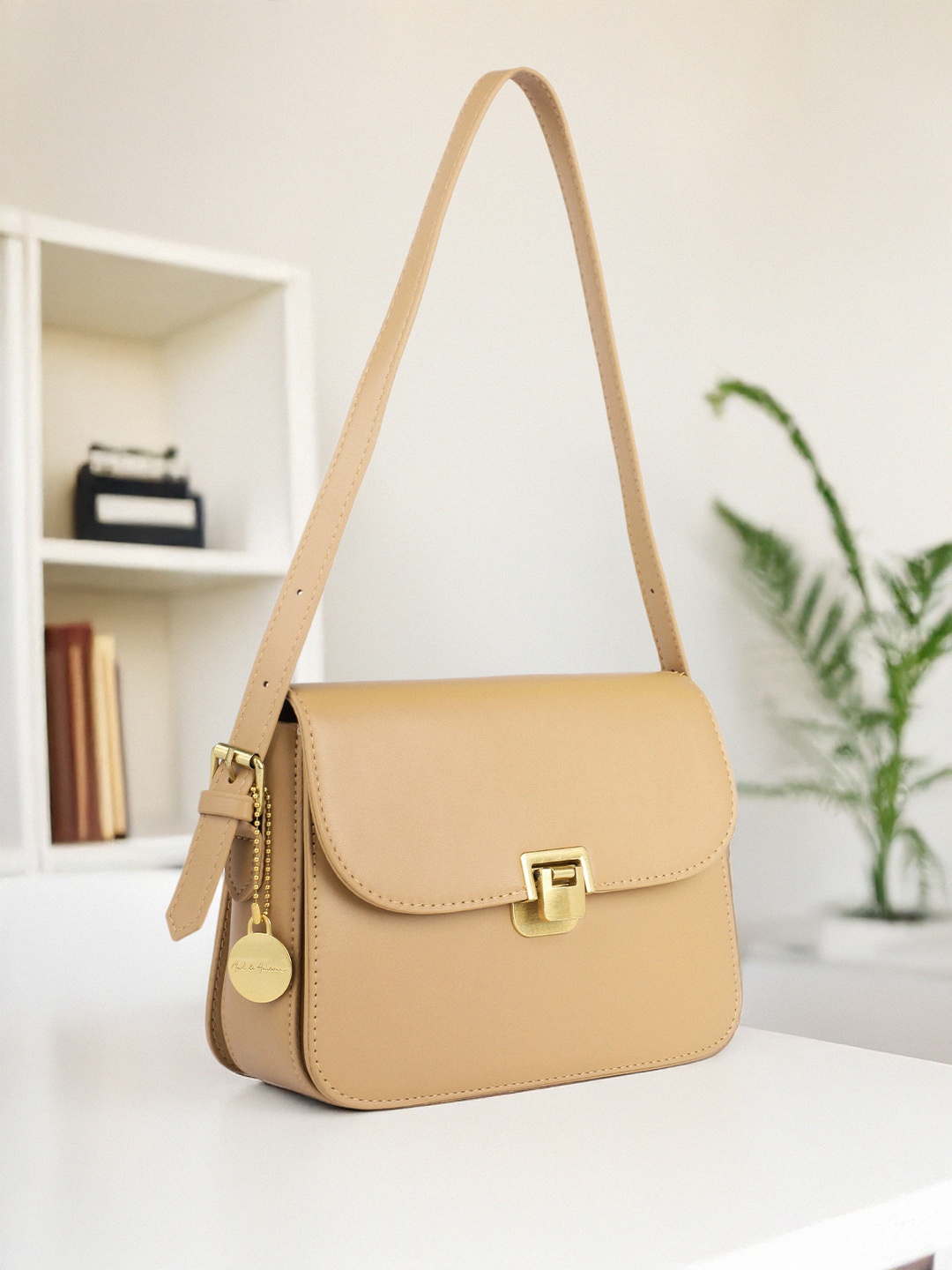 

Mast & Harbour Structured Shoulder Bag, Khaki