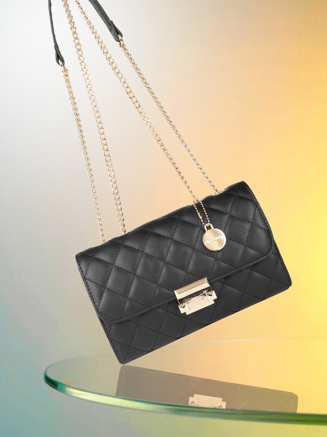 

DressBerry Structured Shoulder Bag with Quilted Detail, Black