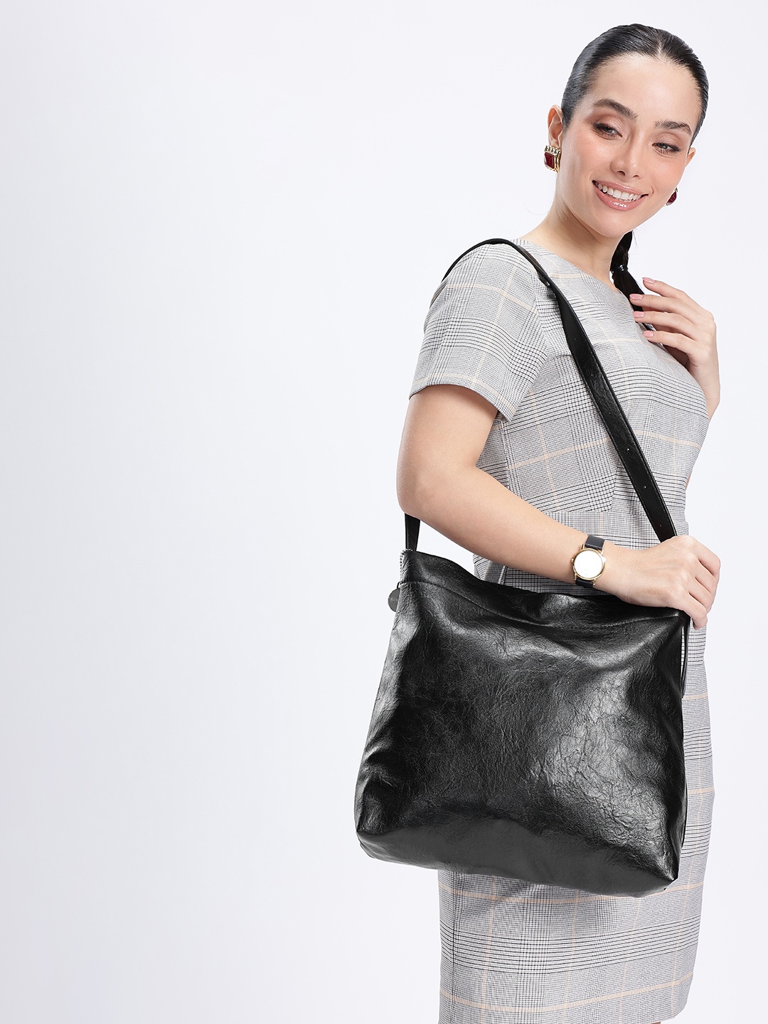 

Mast & Harbour Structured Shoulder Bag, Black