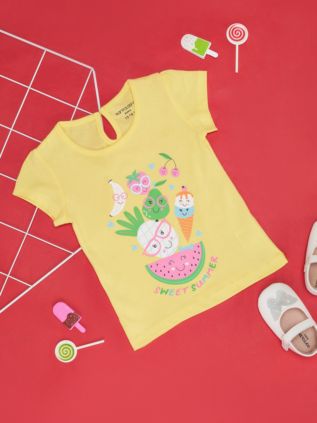 

Pantaloons Baby Girls Graphic Printed Cotton Round Neck Cap Sleeves Applique T-shirt, Green