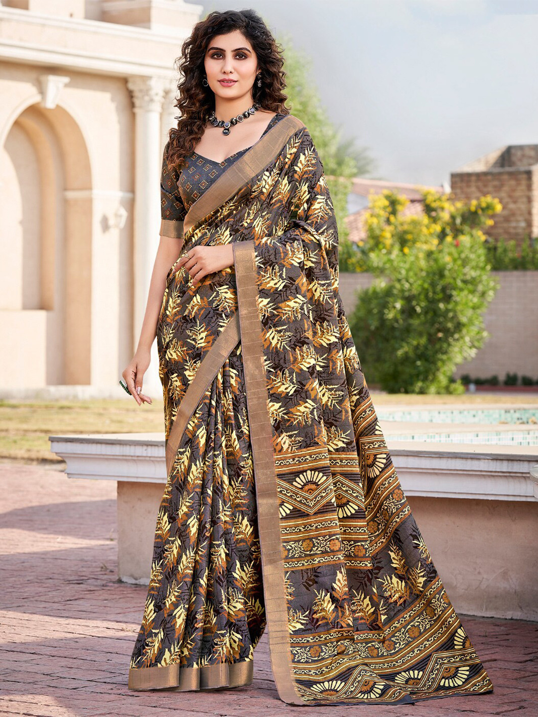 

SANSKAR Floral Printed Zari Silk Saree, Grey