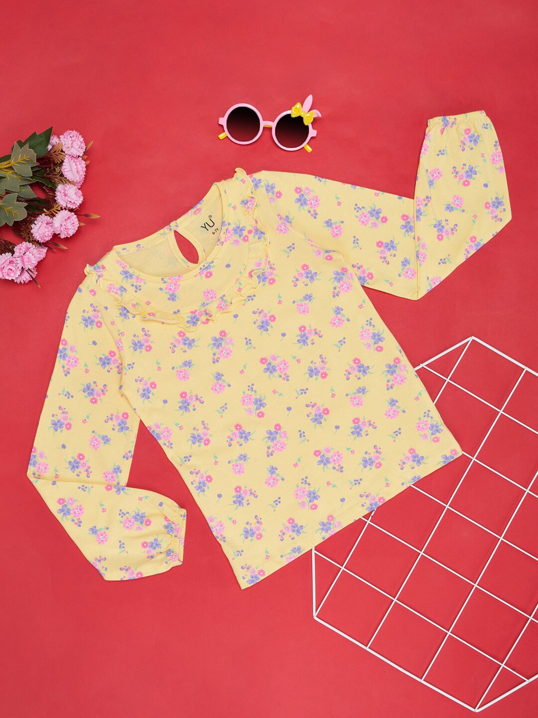 

YU by Pantaloons Girls Printed Round Neck Long Sleeves Regular Fit T-shirt, Yellow