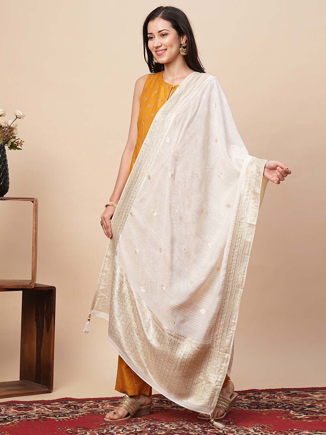 

Globus Off White Ethnic Motifs Woven Design Sequinned Dupatta