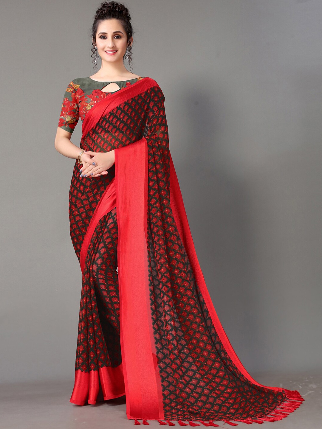 

KALINI Ethnic Motifs Printed Saree, Green