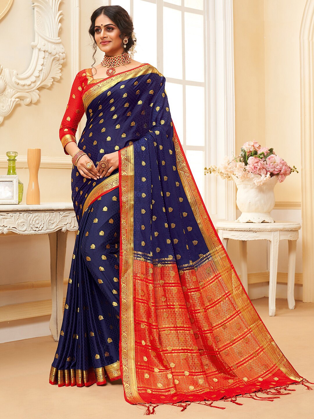 

KALINI Ethnic Motifs Woven Design Zari Saree, Violet