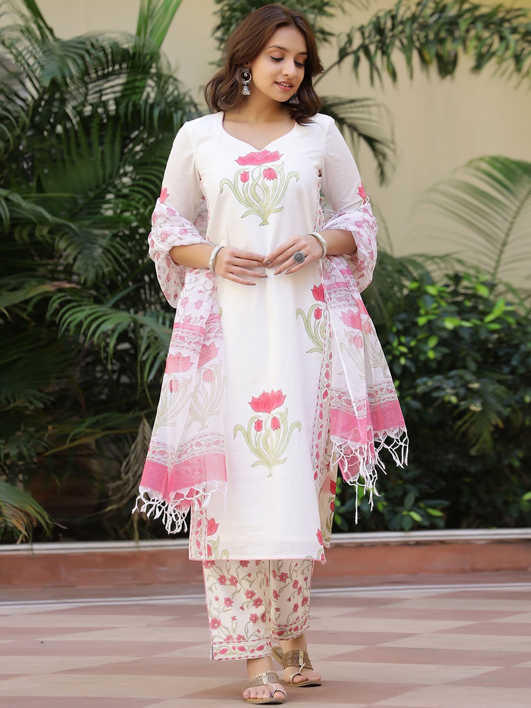 

Lirose Women Floral Printed VNeck Regular Pure Cotton Kurta with Trousers & Dupatta, White