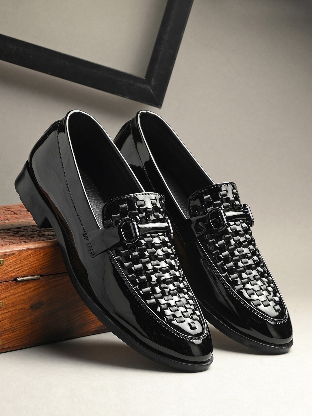 

House of Pataudi Men Textured Round Toe Slip-On Formal Loafers, Black
