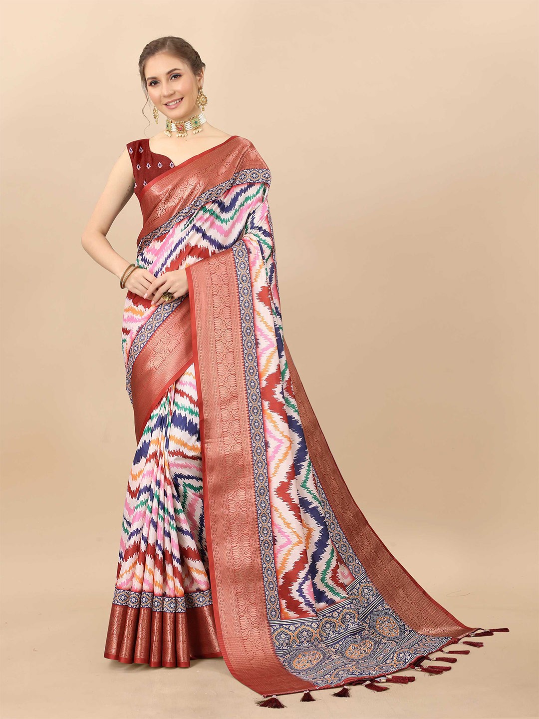 

Mitera Kalamkari Printed Woven Design Zari Saree, Red
