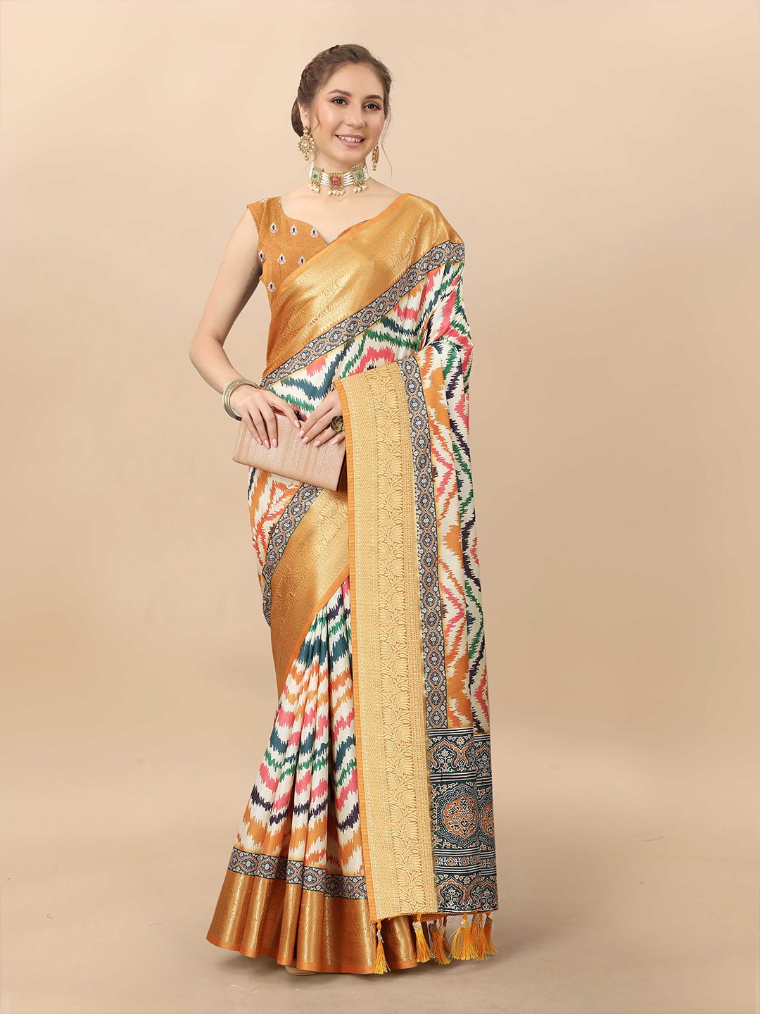 

Mitera Zari Geometric Printed Saree, Orange