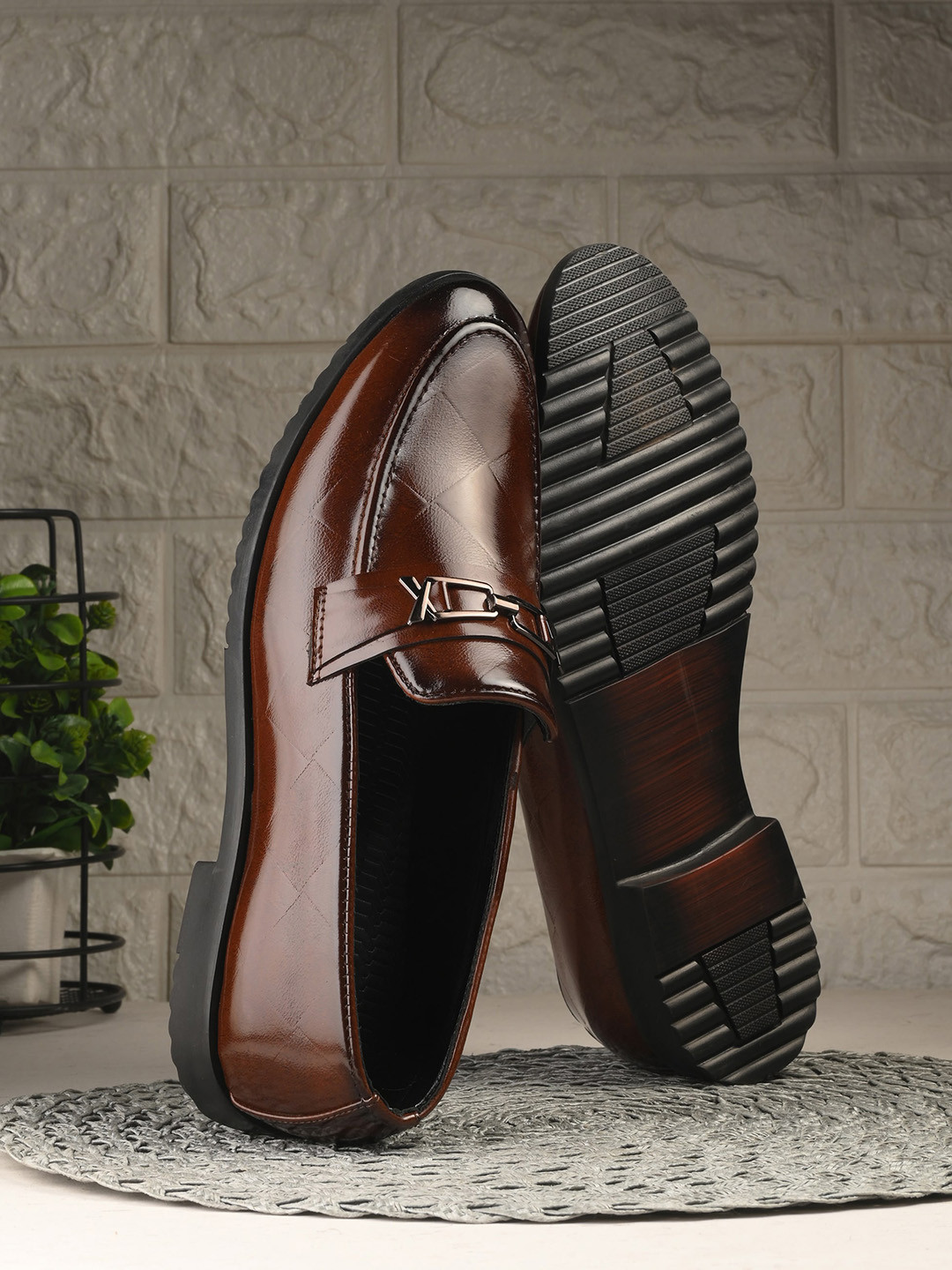 

INVICTUS Men Round Toe Faux Leather Formal Slip On Loafers, Brown