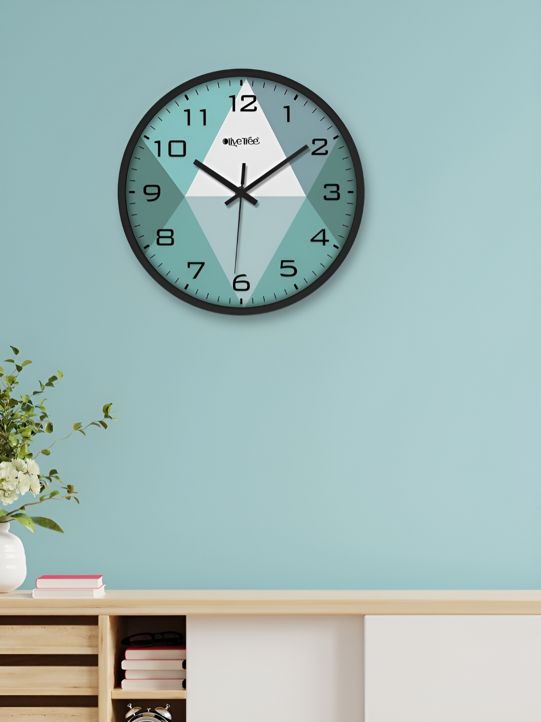 

OLIVE TREE Black & White Printed Contemporary Wall Clock