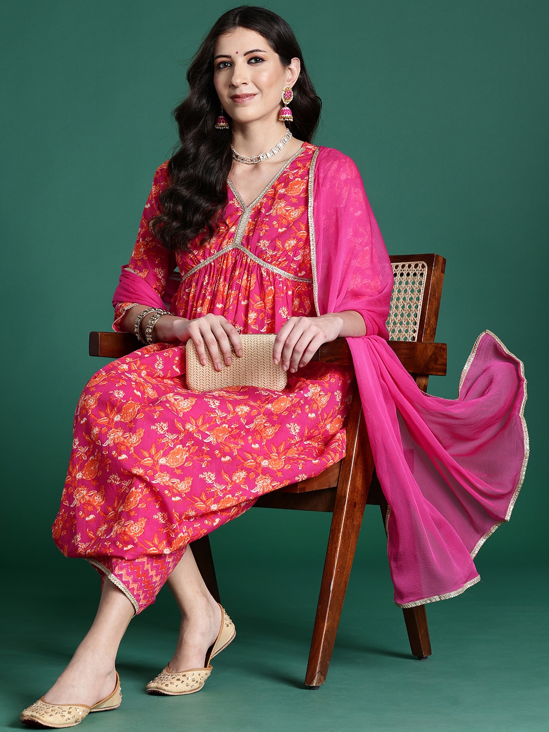 

Indo Era Women Floral Printed Regular Pure Cotton Kurta with Palazzos & With Dupatta, Pink