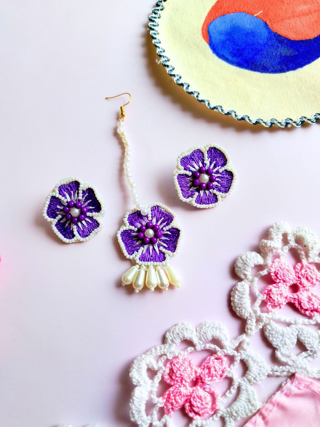 

DressBerry Gold-Plated Purple Bedded Jewellery Set