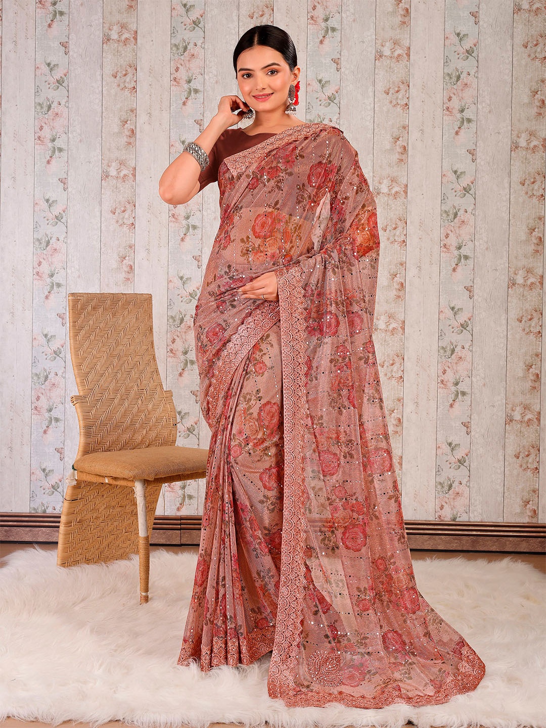 

Mitera Floral Printed Embellished Beads and Stones Saree, Peach